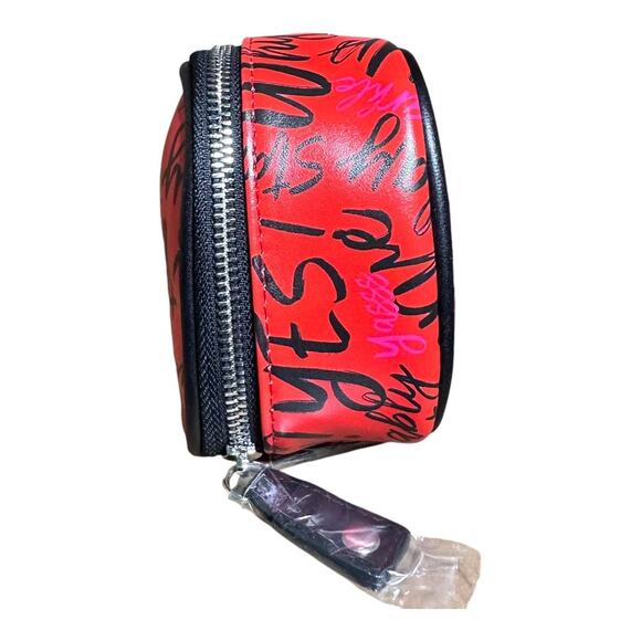 Sassy Jones 2-Piece Printed Nesting Cosmetic Bag Set - Picture 11 of 12